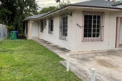 3430 NW 10th Ave # 2, Miami FL 33127