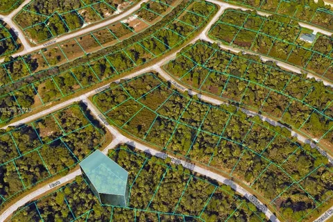 LOT 4 HARK PLACE, North Port FL 34288