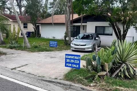 1718 bayshore blvd, Clearwater FL 34698