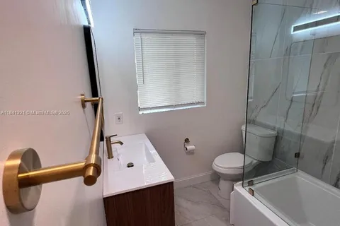 1718 bayshore blvd, Clearwater FL 34698