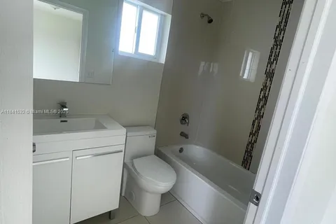 2121 NW 72nd st, Golden Beach FL 33147