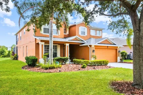 115 Essex Pl, Davenport FL 33896