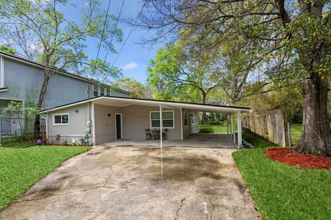 1274 Lake Shore Blvd, Jacksonville FL 32205