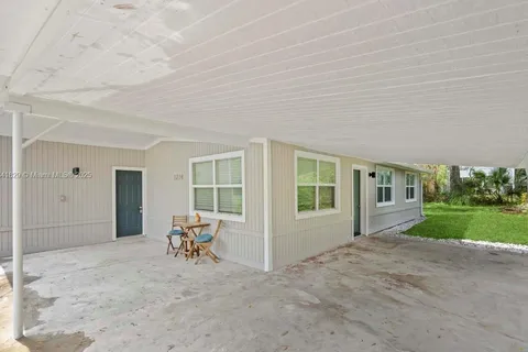 1274 Lake Shore Blvd, Jacksonville FL 32205