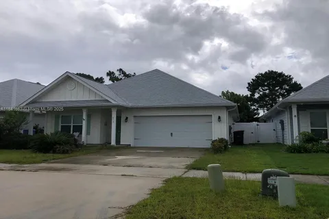 212 Moonraker Cir, Other City - In The State Of Florida FL 32407
