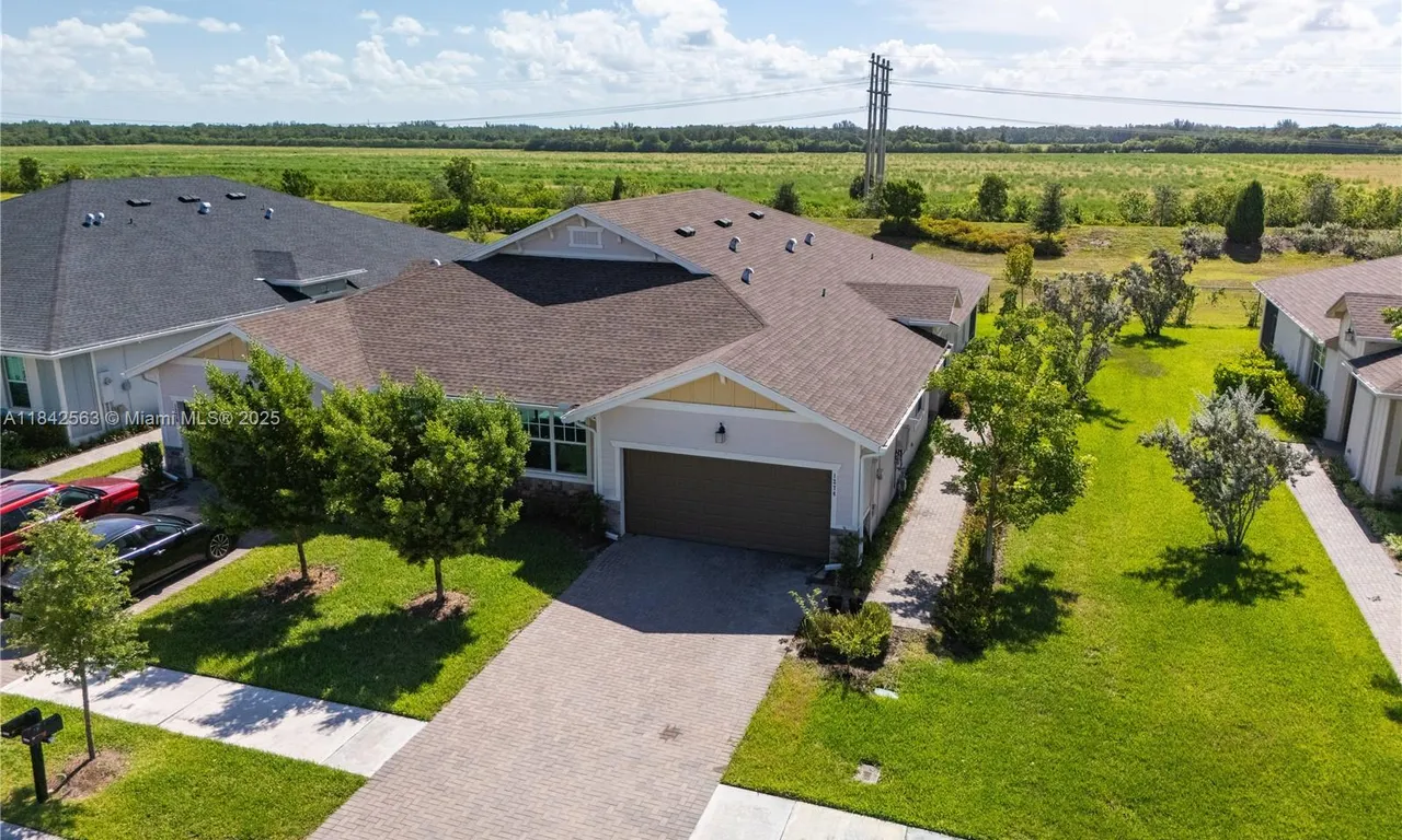 1274 Tangled Orchard Trce, Loxahatchee FL 33470