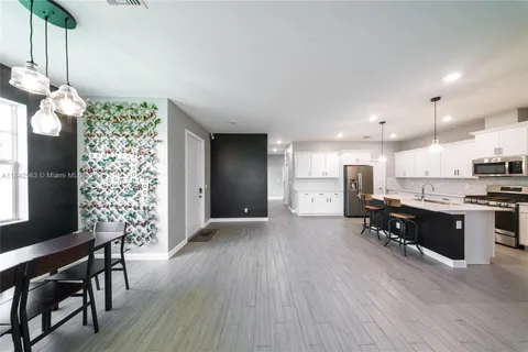 1274 Tangled Orchard Trce, Loxahatchee FL 33470