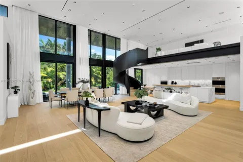 620 Ocean Blvd, Golden Beach FL 33160