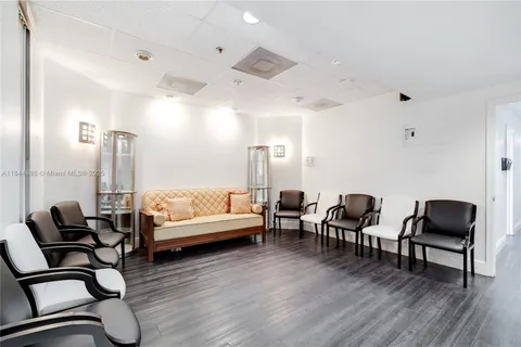 13005 Southern Blvd # 221, Loxahatchee FL 33470