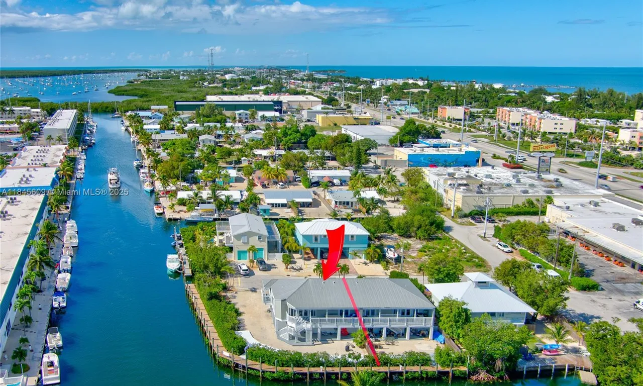 104 52nd Street Ocean, Marathon FL 33050