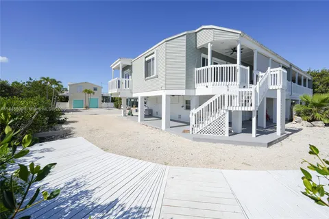 104 52nd Street Ocean, Marathon FL 33050