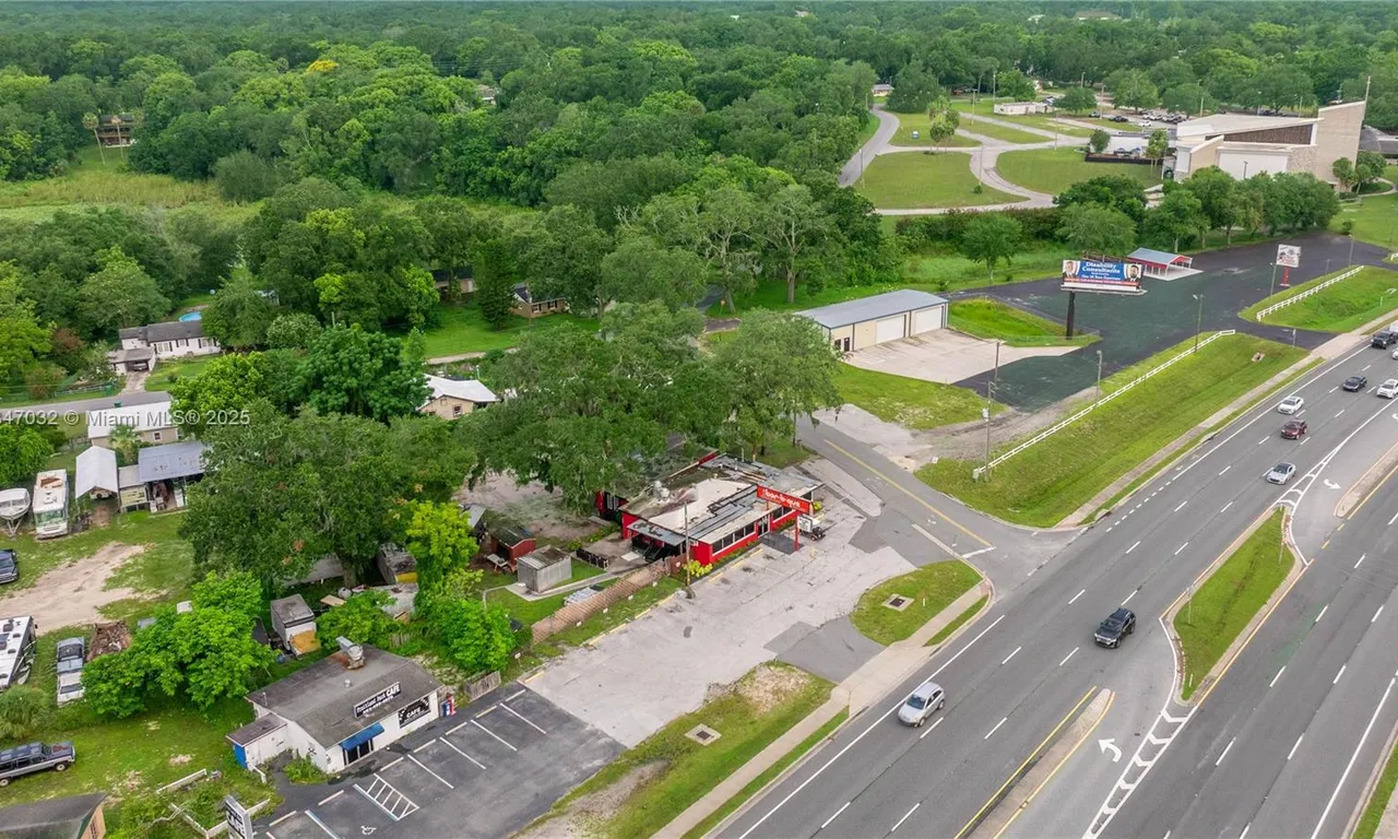 3170 US HIGHWAY 441/27, Other City - In The State Of Florida FL 34731