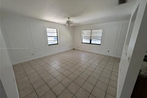 915-917 Turtle Cove Ln, Vero Beach FL 32963