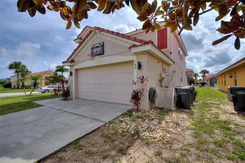 148 Miro Dr., Davenport FL 33837