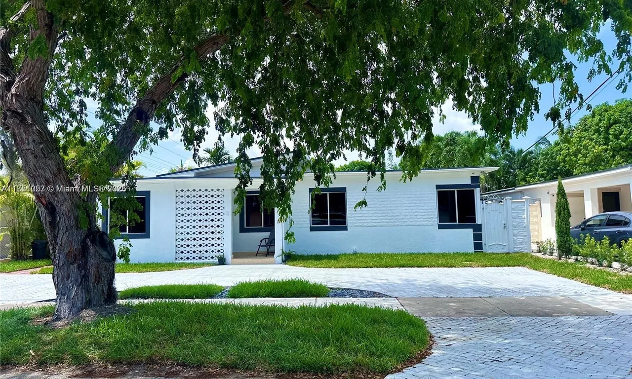 6181 SW 20st, West Miami FL 33155