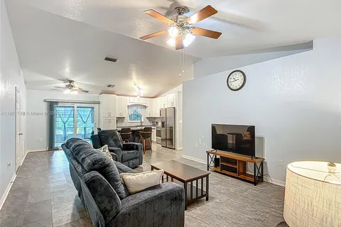 7040 Tamarind, Lake Wales FL 33898