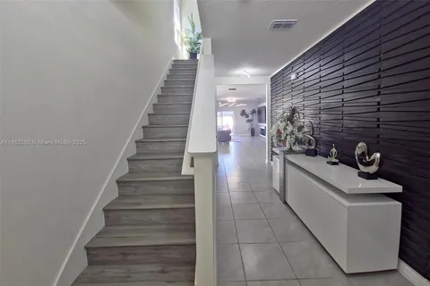 1292 Cascades Ave, Davenport FL 33837