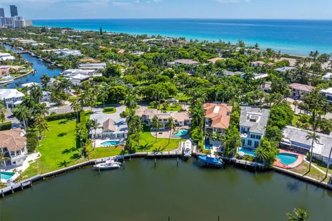 268 S Parkway, Golden Beach FL 33160