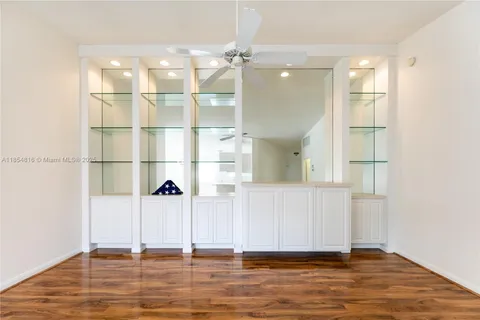 8528 SE Retreat Drive, Hobe Sound FL 33455