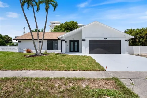 1996 Sheffield Ave, Marco Island FL 34145