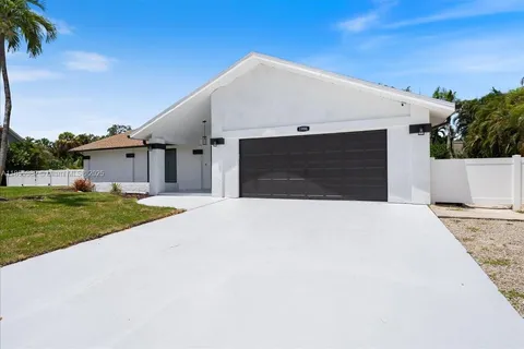 1996 Sheffield Ave, Marco Island FL 34145