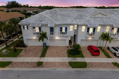 11997 Park Central, Royal Palm Beach FL 33411