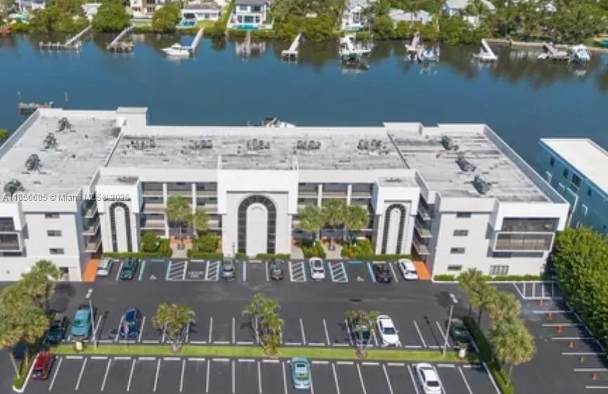 3525 S Ocean Blvd # 4030, South Palm Beach FL 33480