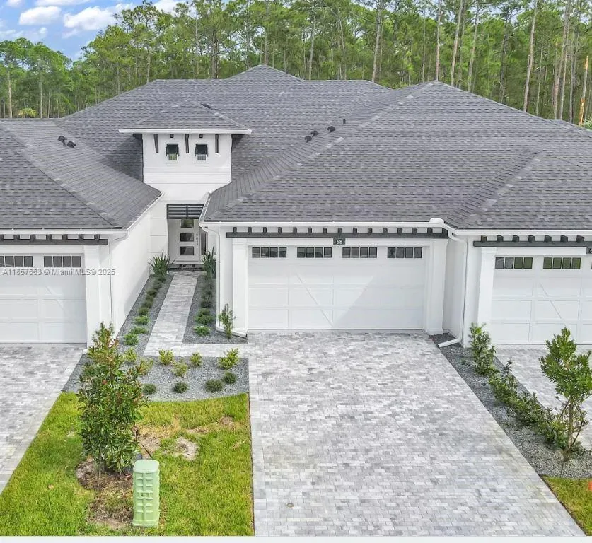 15 Regency Road, Other City - In The State Of Florida FL 32174