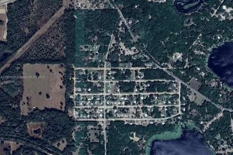 210 pines st, Other City - In The State Of Florida FL 32640