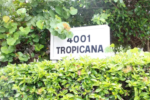 4001 S Ocean Blvd # 103, South Palm Beach FL 33480