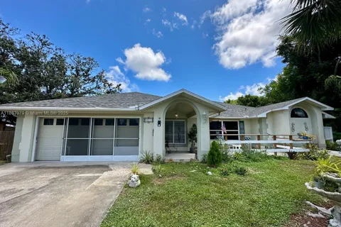 201 Poinciana St, Sebastian FL 32958