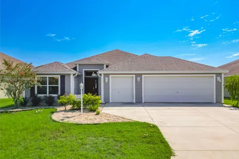 3161 Dressendorfer Dr, Other City - In The State Of Florida FL 32163