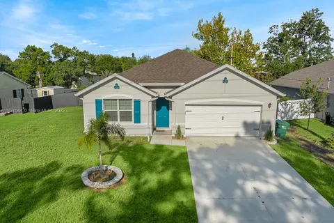 602 Barber St, Sebastian FL 32958