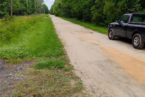 228 Atkins, Cresent City FL 32139