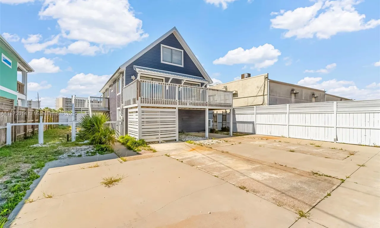 7315 BEACH DR, Panama City FL 32408