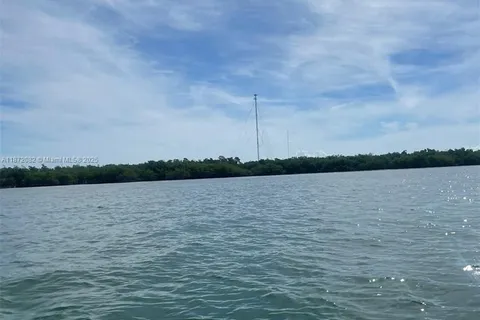 1 Boot Key Rd, Marathon FL 33050