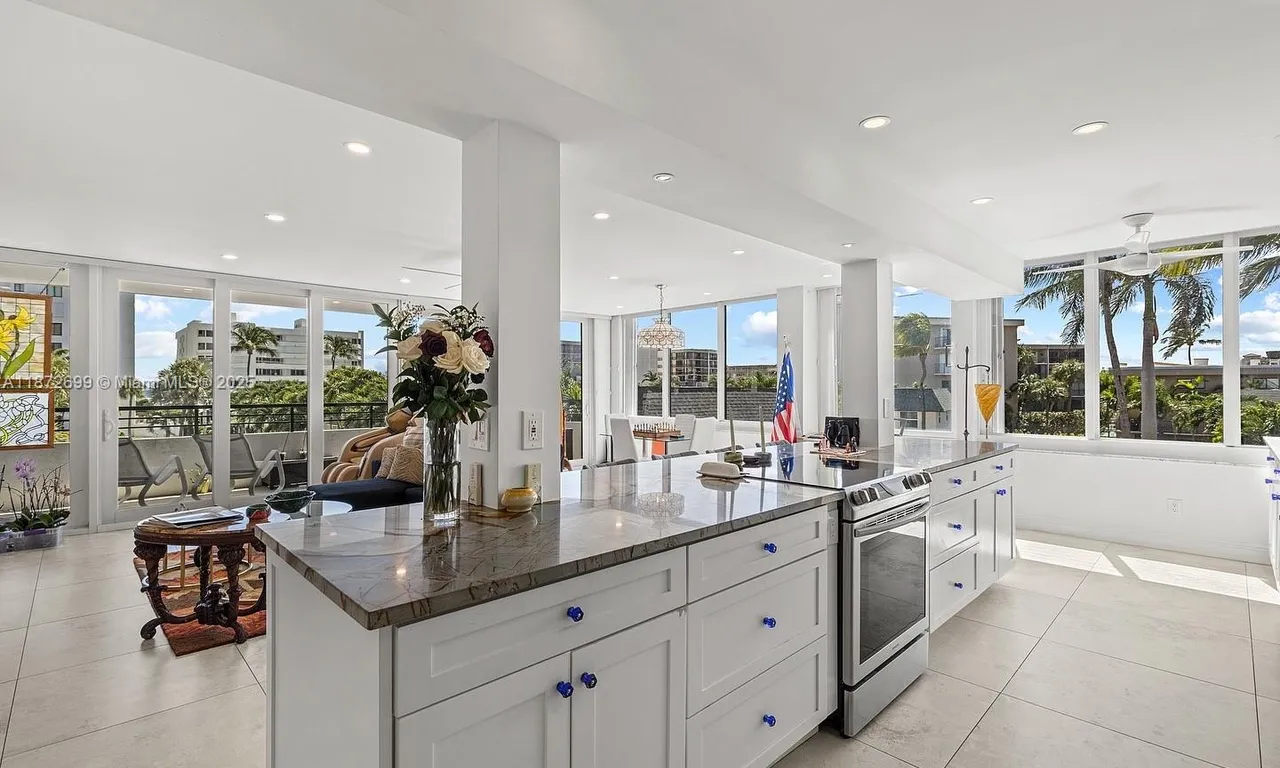 3589 S Ocean Blvd # 306, South Palm Beach FL 33480