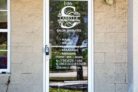 825 E COWBOY WAY, La Belle FL 33935