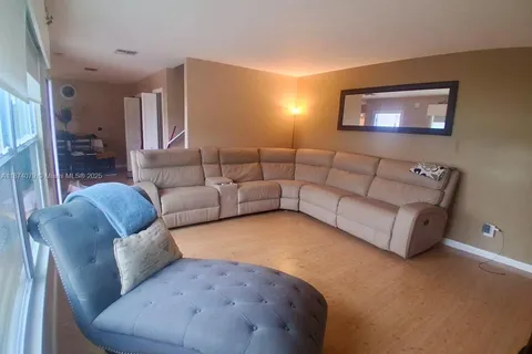 5204 SE 44th, Okeechobee FL 34974