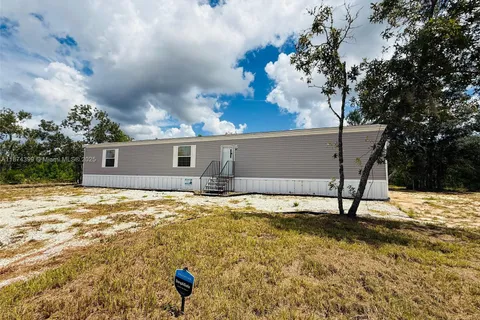 334 Oak Crest Drive, Other City - In The State Of Florida FL 32148