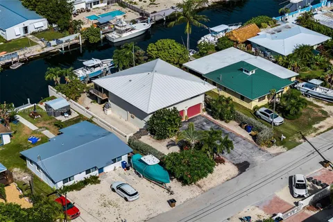 2663 E Yellowtail Ave, Marathon FL 33050