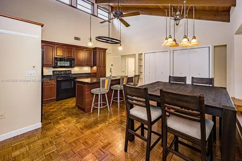 4882 SE Bayshore Ter, Stuart FL 34997