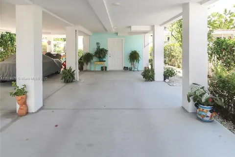 178 Arbor Ln, Tavernier FL 33070