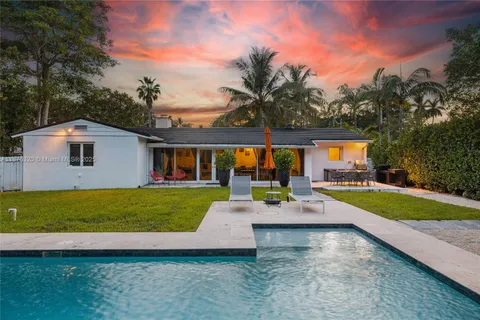 11403 NE 8th Ave, Biscayne Park FL 33161