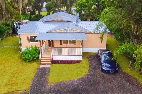 260 Old Highway 17, Other City - In The State Of Florida FL 32181