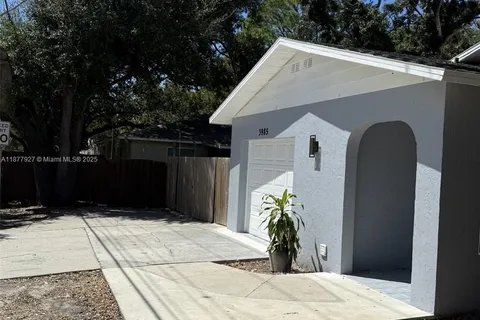 3985 Proctor Rd, Sarasota FL 34233