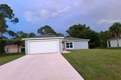 5038 W TRADEWINDS CIR, La Belle FL 33935