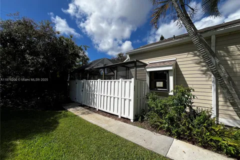 601 Summerwinds Ln, Jupiter FL 33458