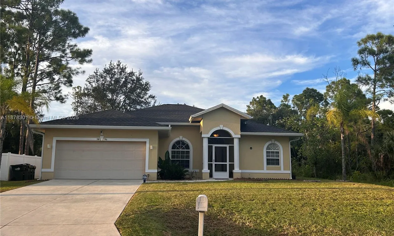 3894 Roderigo, North Port FL 34286