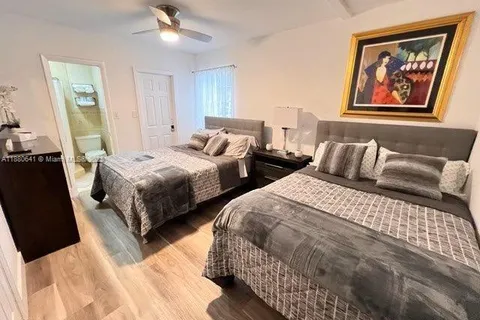 281 Lafayette Dr, Miami Springs FL 33166